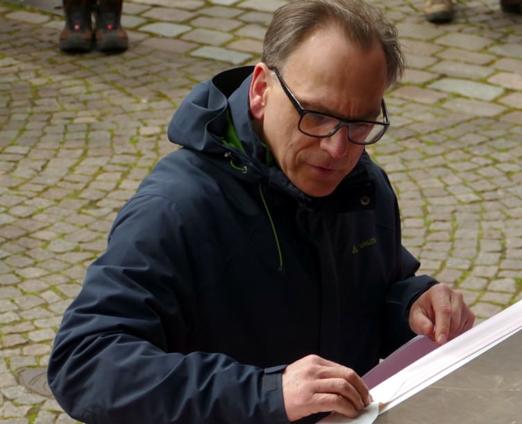 Als „Gut“ bewertet OB Mucke seine Arbeit während der ersten Hälfte seiner Amtsperiode. Foto: Wtotal.de Mucke auf „Zuhör“-Tour in Langerfeld