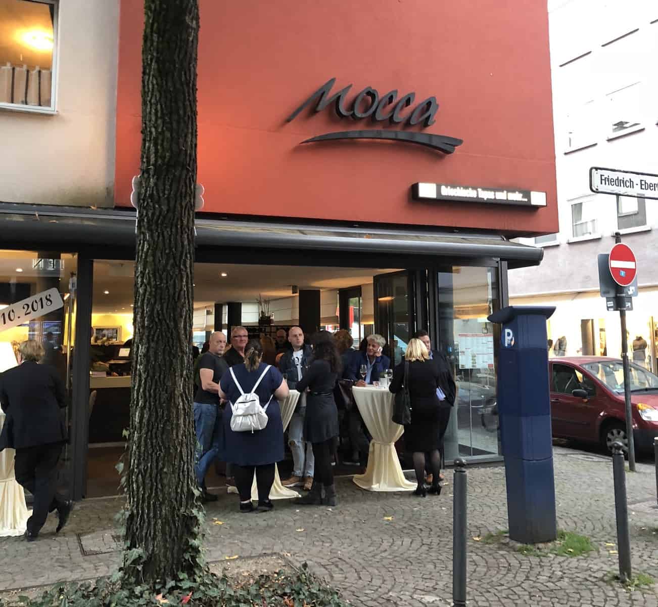 Neueröffnung des Caffèe Mocca als griechische Ouzeria - Wuppertal total:  Aktuelle Nachrichten und lokale News