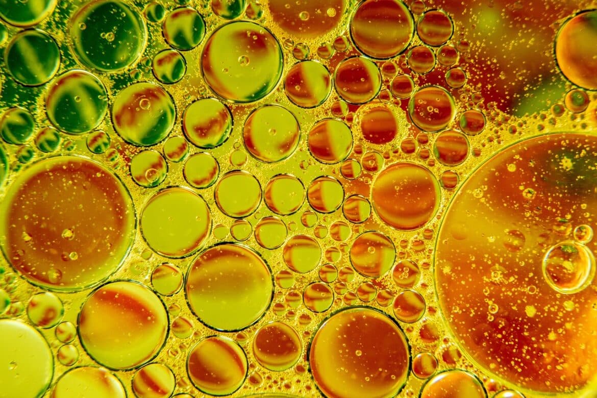 oil-drop-water-oil-stockpack-pixabay oil drop, beautiful nature, wallpaper hd
