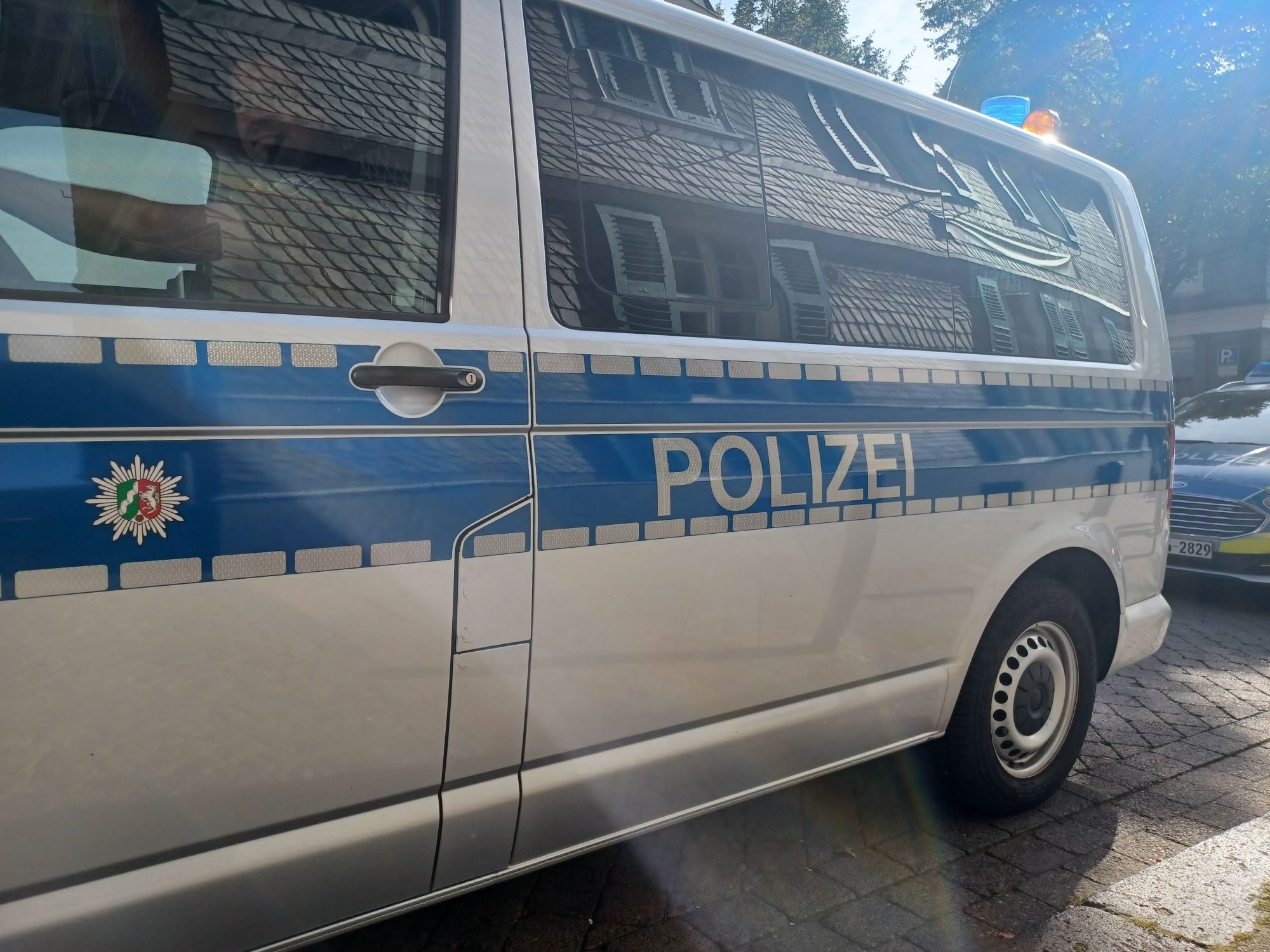 Smart kippt nach Kollision auf die Seite