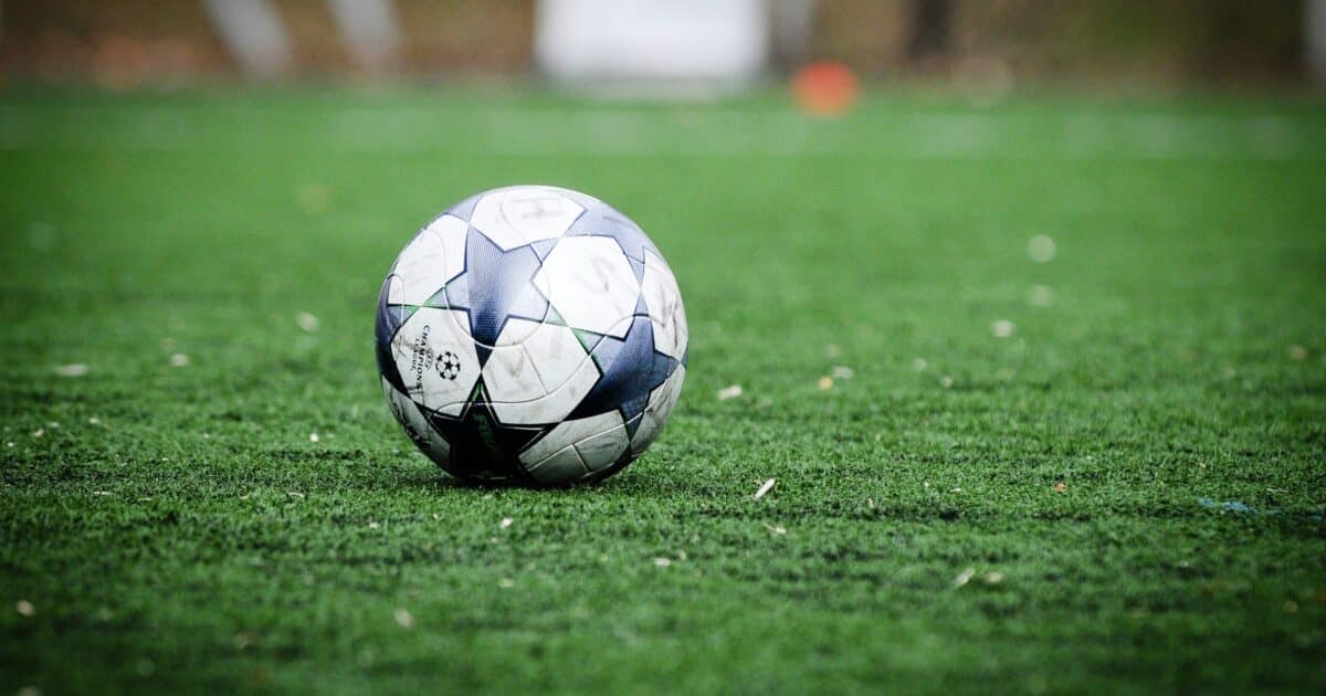 Wuppertaler SV verlängert mit Eigengewächs Kilian Bielitza