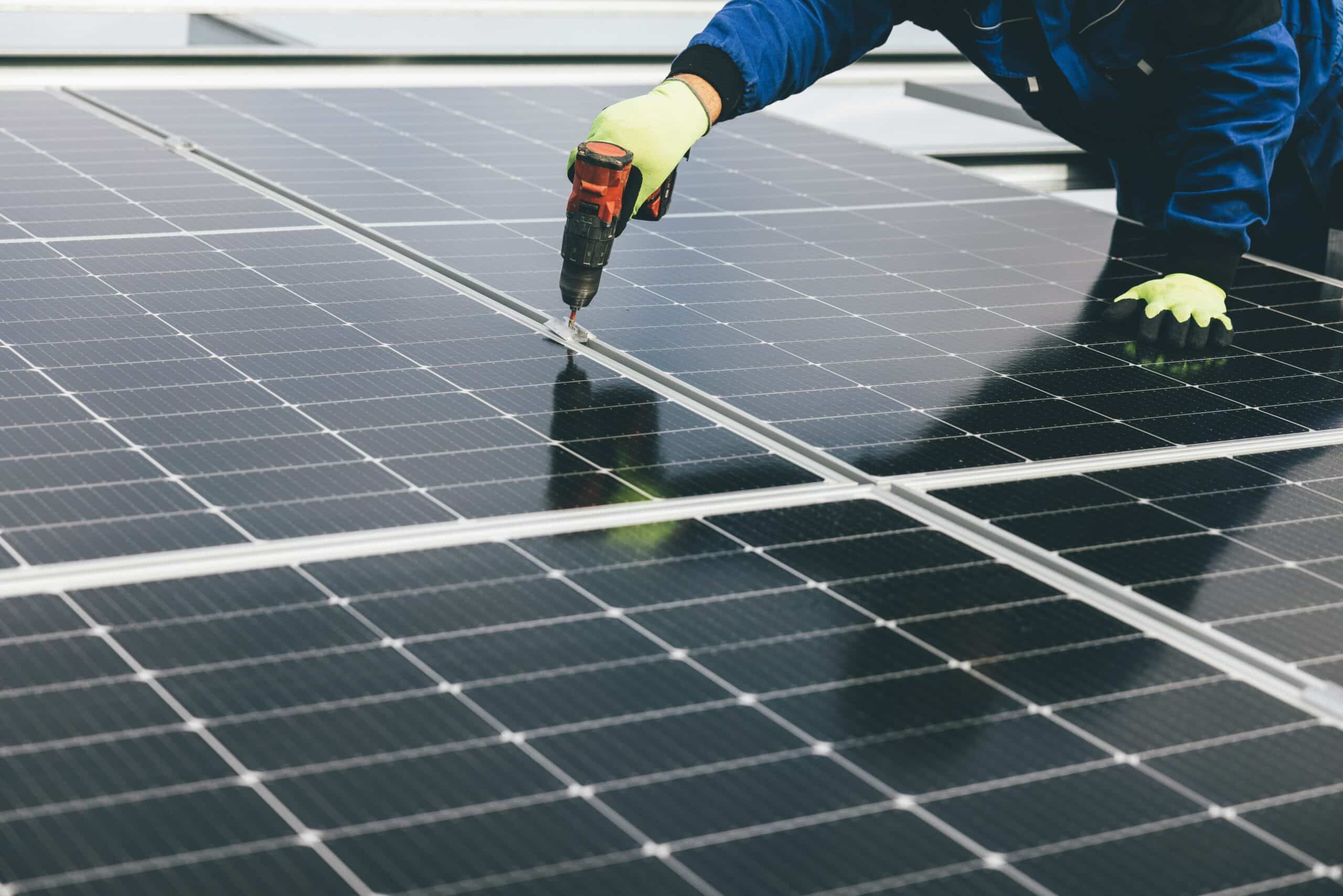 Förderprogramme im Überblick: Welche Zuschüsse gibt es aktuell für Photovoltaik-Anlagen in NRW?