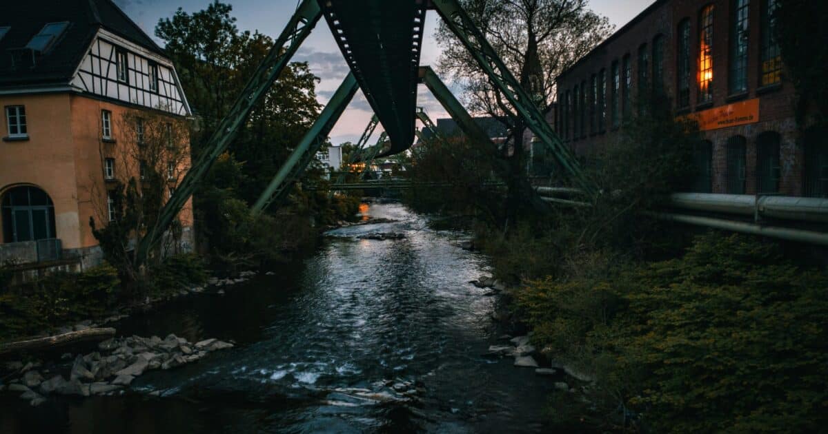 Renaturalization of the Wupper River within the city limits completed